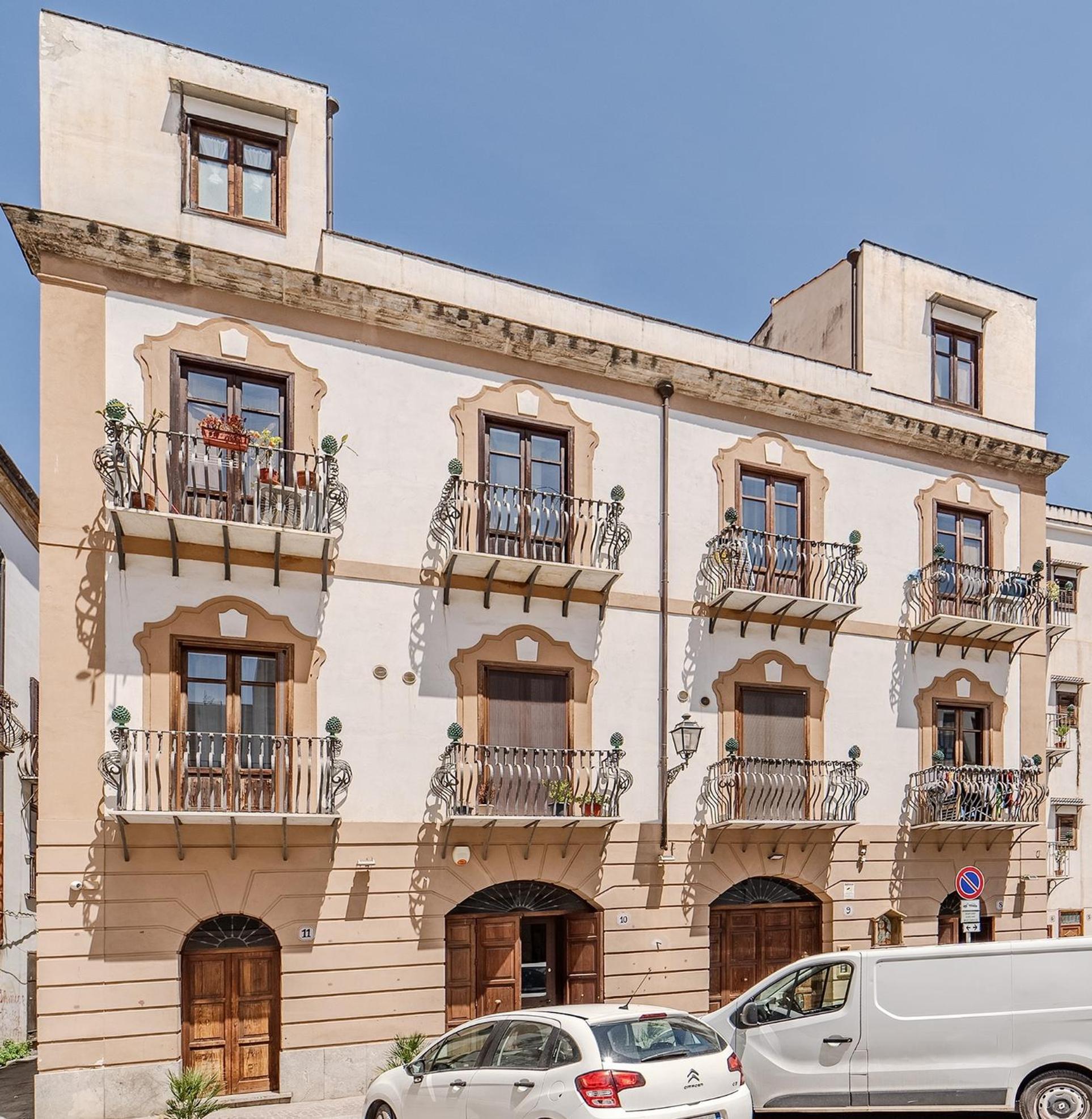 Ferienwohnung Dimora Degli Scalzi Palermo Exterior foto